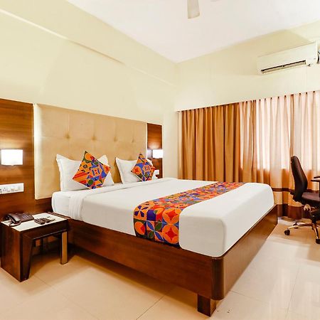 העיר בנגלור Fabhotel Magaji Comfort Inn מראה חיצוני תמונה